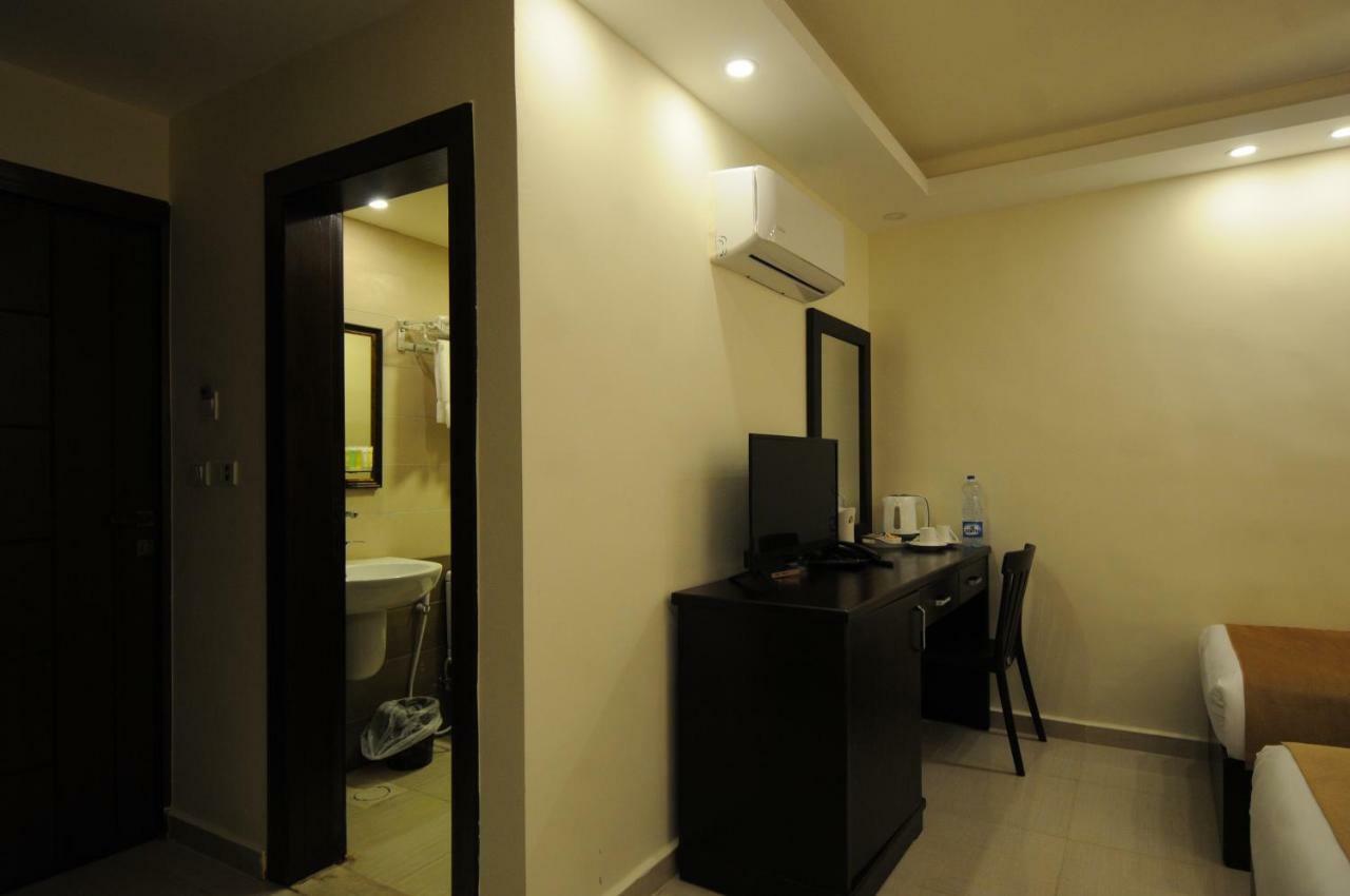 Shaqilath Hotel Ουάντι Μούσα Εξωτερικό φωτογραφία
